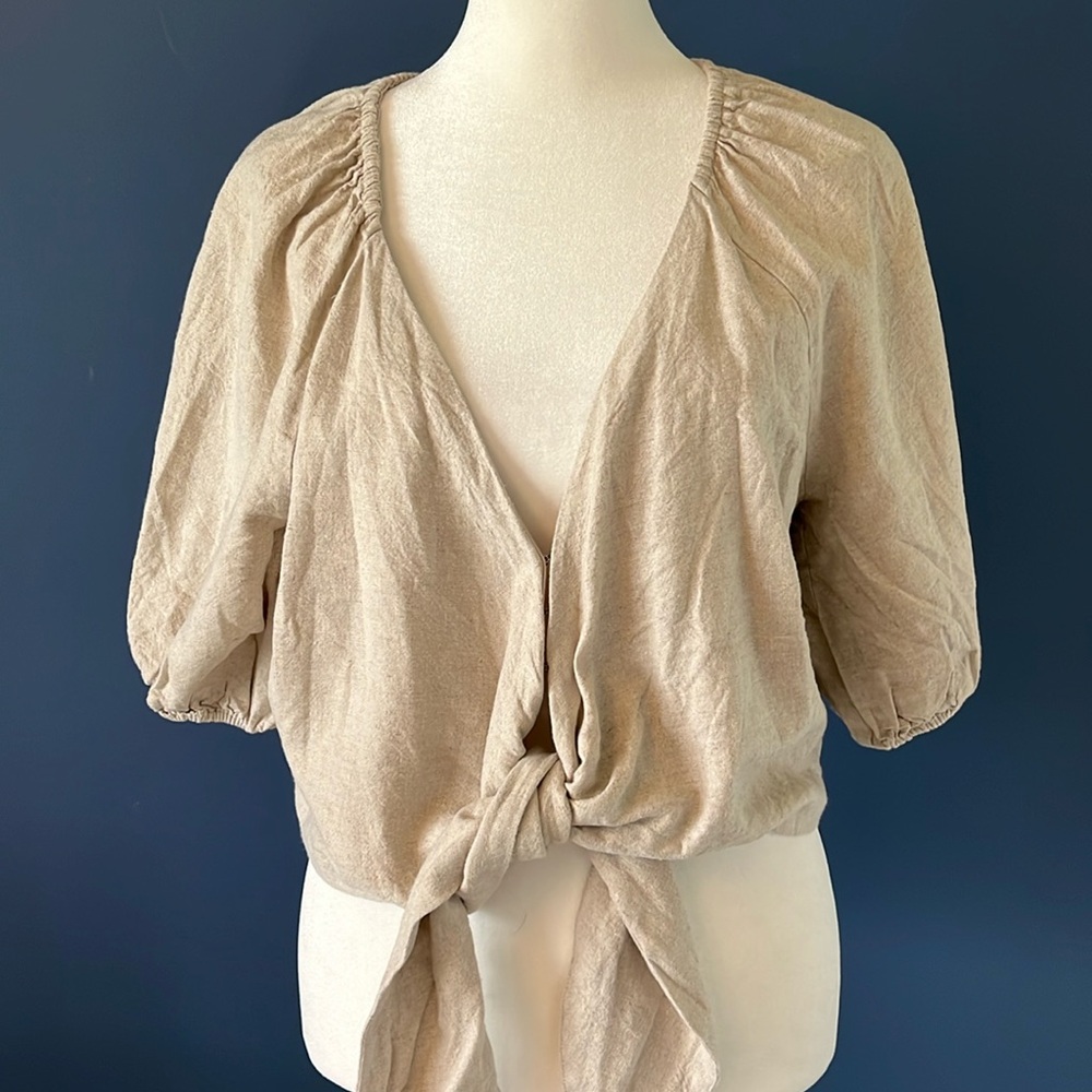 Abercrombie & Fitch Beige Tie-Front Puff Sleeve Top